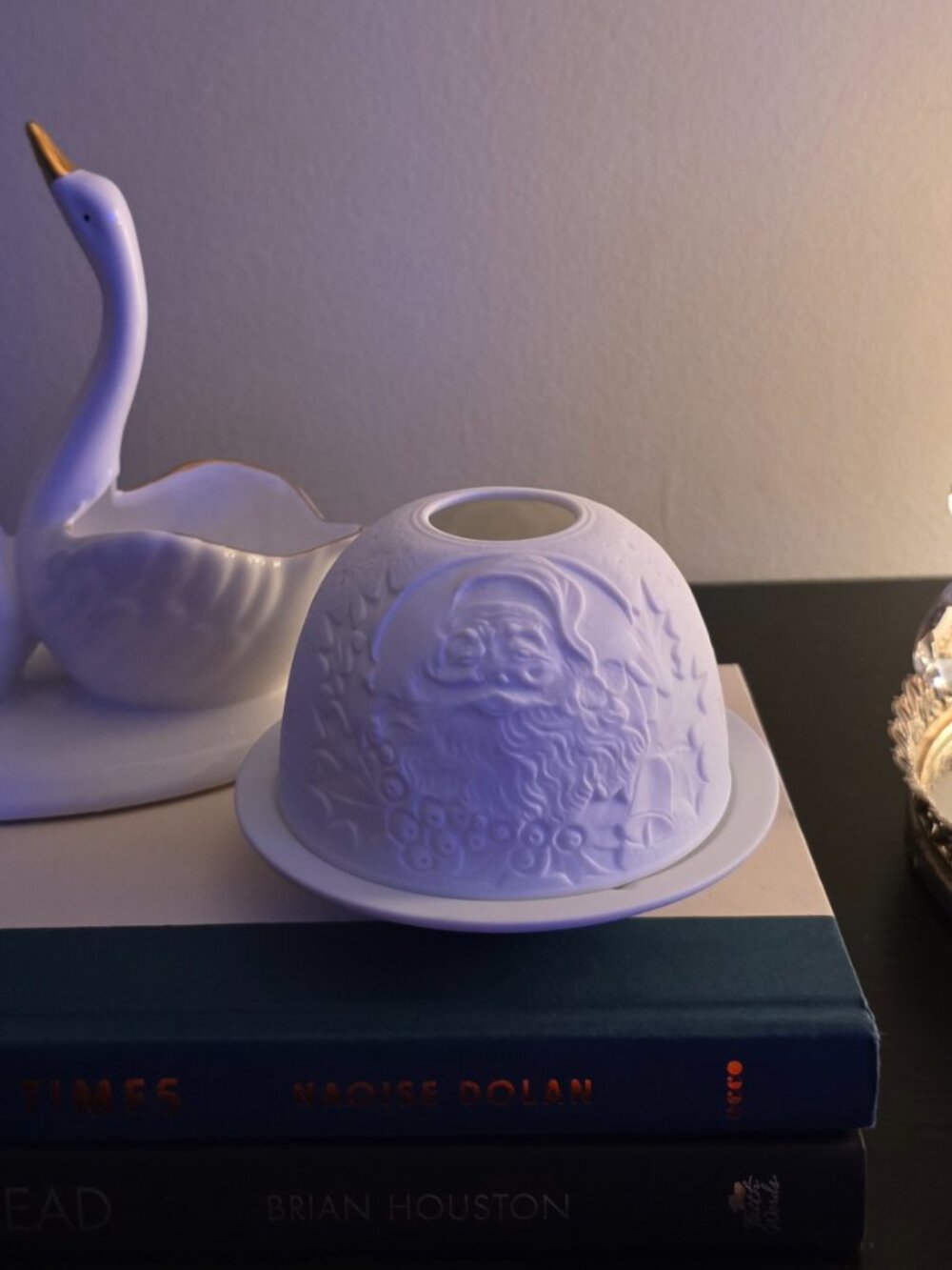 Vintage Porcelain Santa Claus Lithophane Candle Dome / Fairy Lamp - Picture 3 of 7